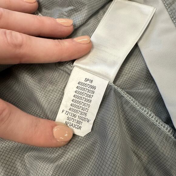 The North Face Flight Better Than Naked Gray Men Large Waterproof Running Jacket - Picture 10 of 11